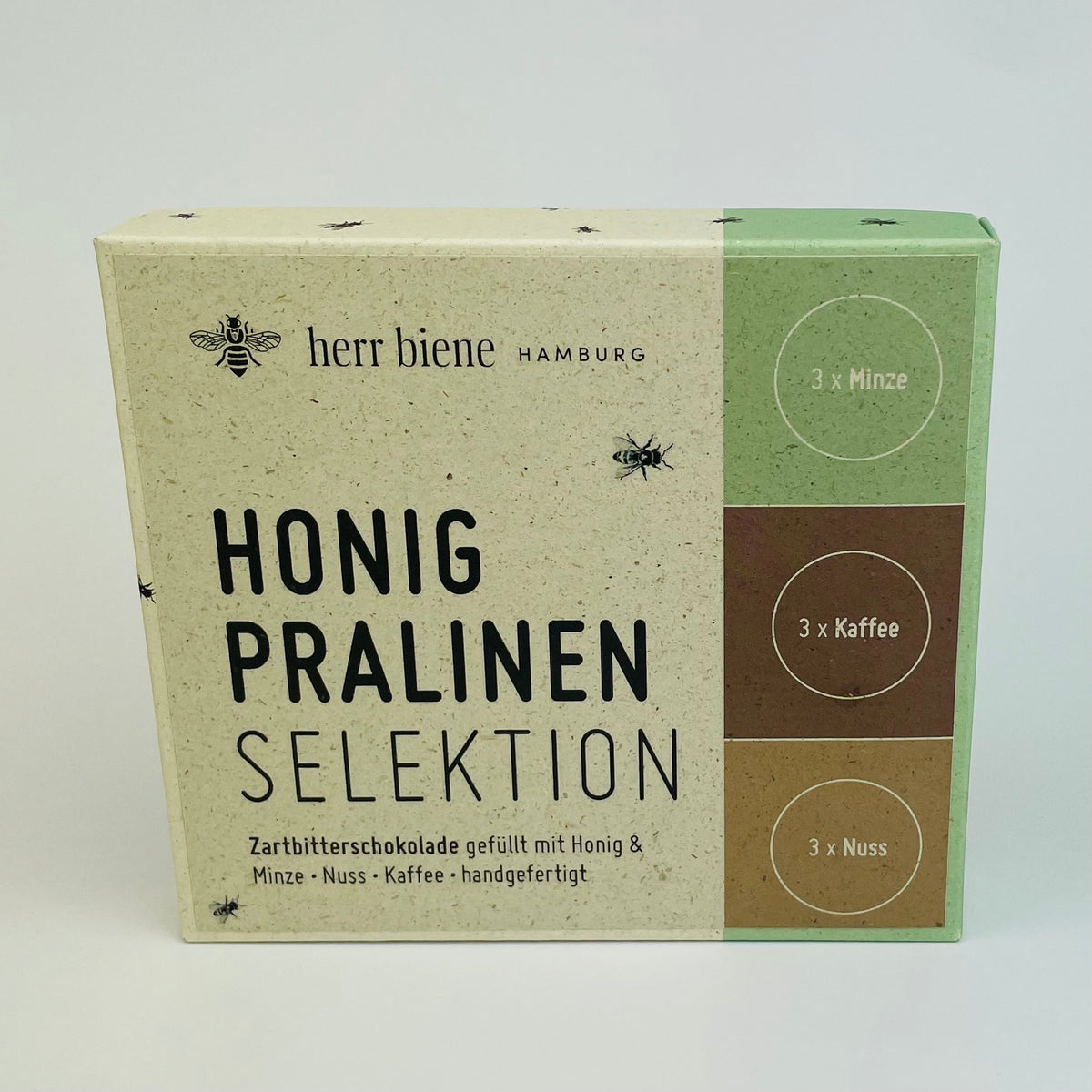 Neun Honigpralinen als Selektion mit Minze, Kaffee und Nuss