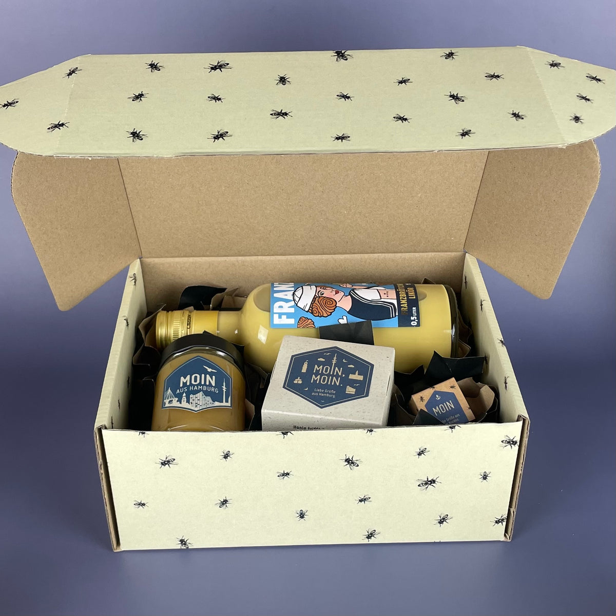Geschenkbox mit Banderole / Moin