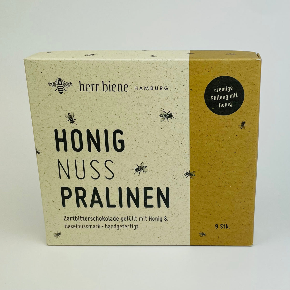 Neun Honigpralinen Nuss in Geschenkverpackung